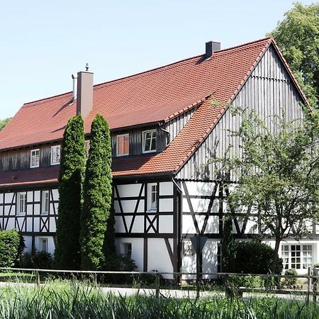Gasthof Waescherschloss Waeschenbeuren Bagian luar foto